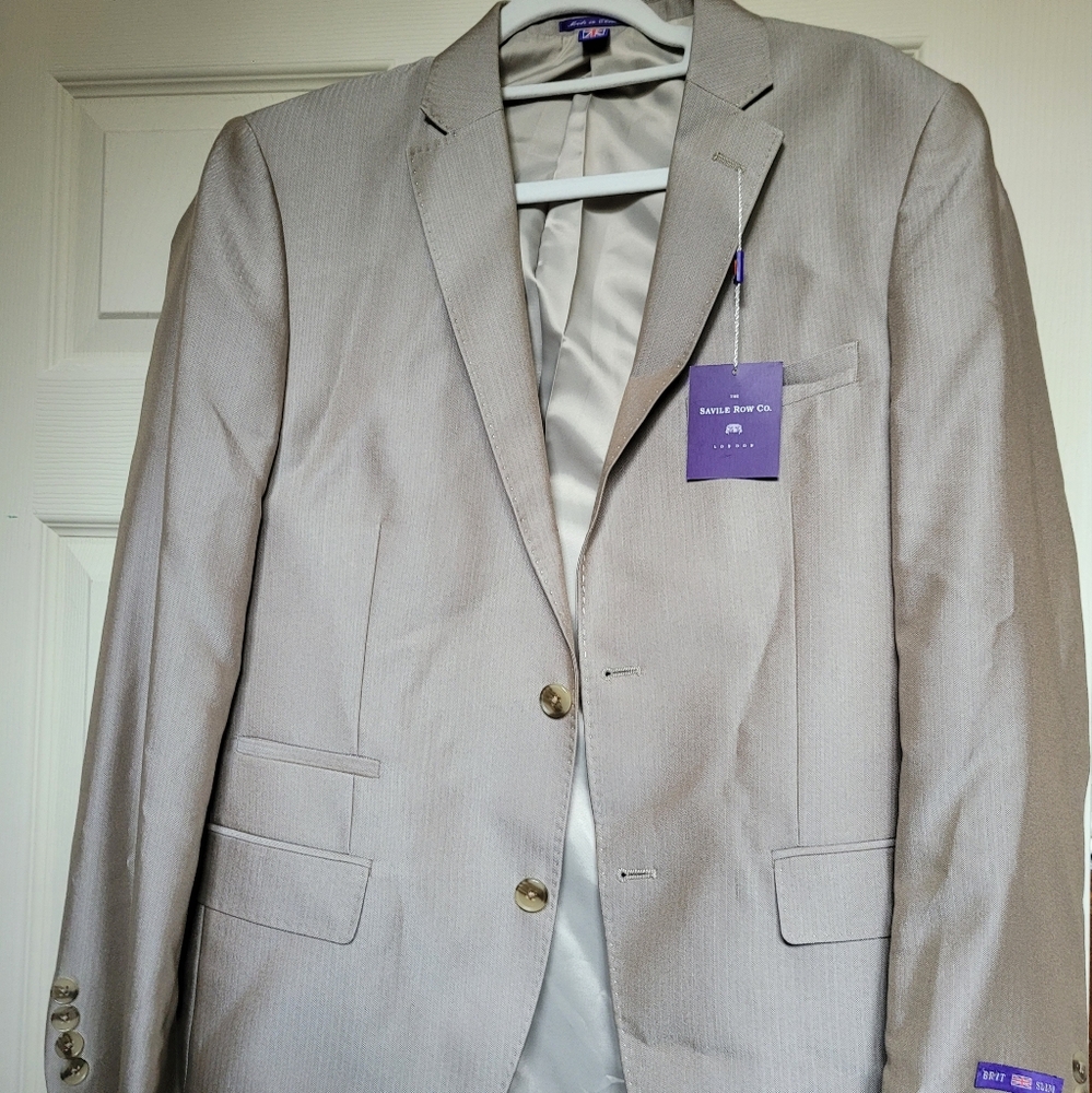 Tailored Tan Blazer with Textured Fabric